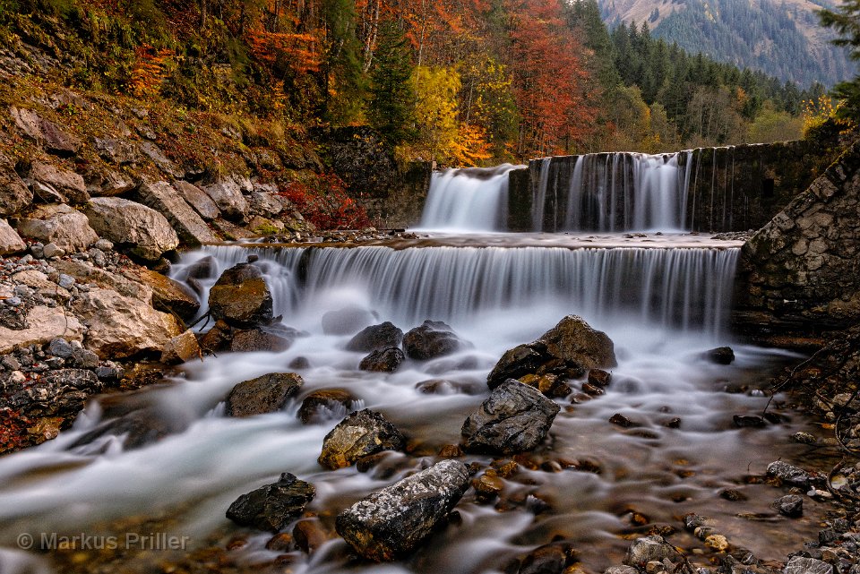 2013.10.24 182807 Wasserfall Bichelbach 2000